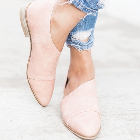 PEYTON Slip On Flats - BLUSH - Picture 2 of 3